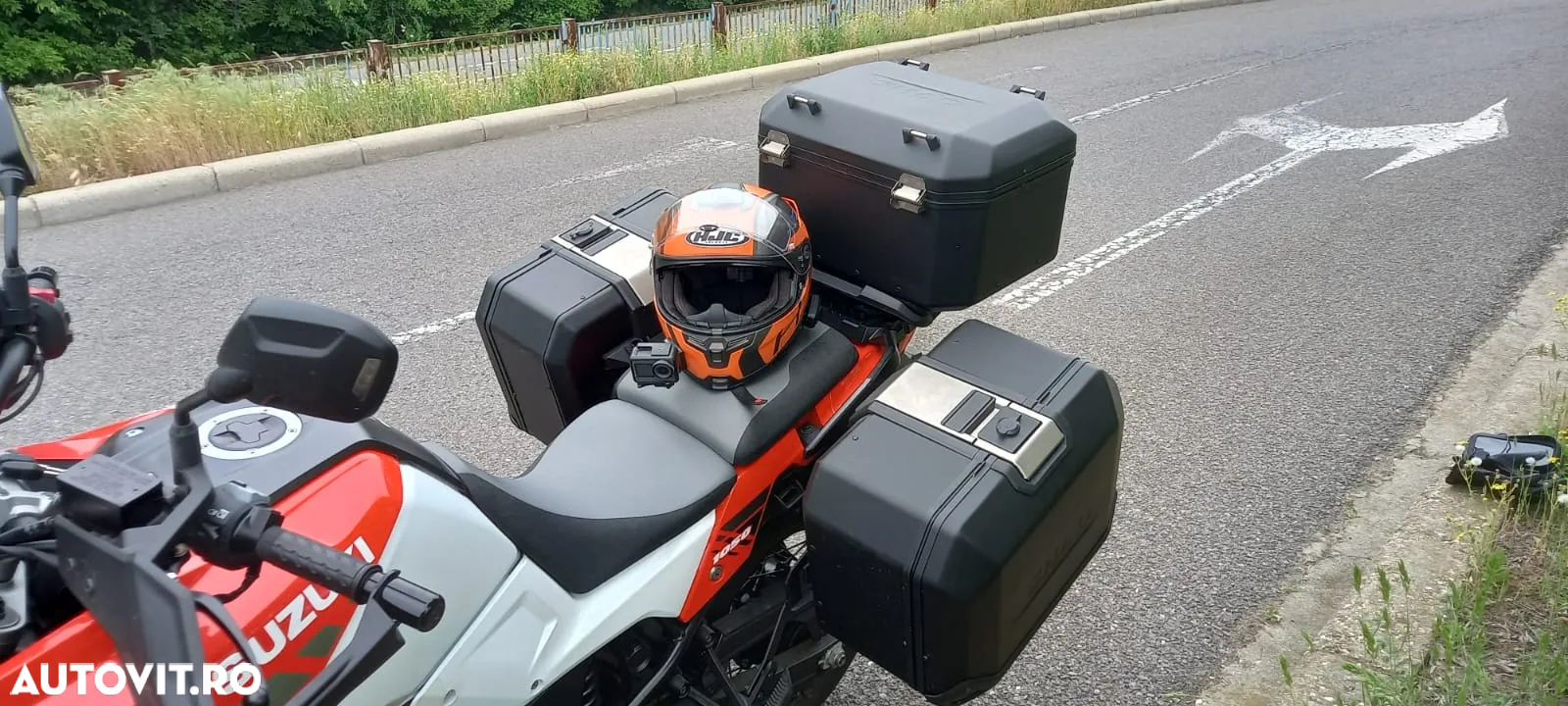 Suzuki DL 1000 V-Strom XT - 2