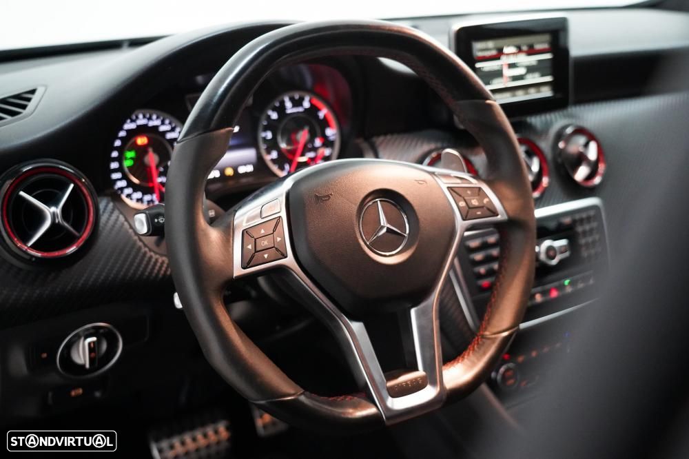 Mercedes-Benz A 45 AMG 4-Matic - 9