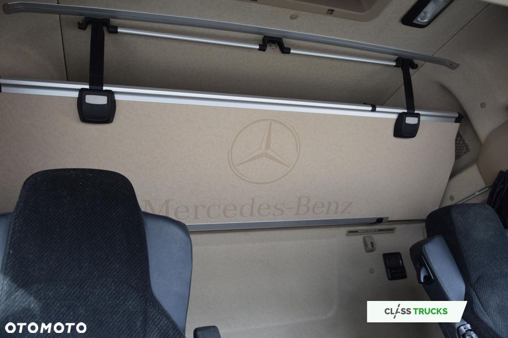 Mercedes-Benz Actros 5 1845 BigSpace LED lights - 14