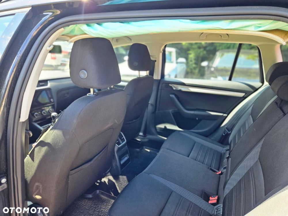 Skoda Octavia 1.6 TDI SCR Ambition - 21