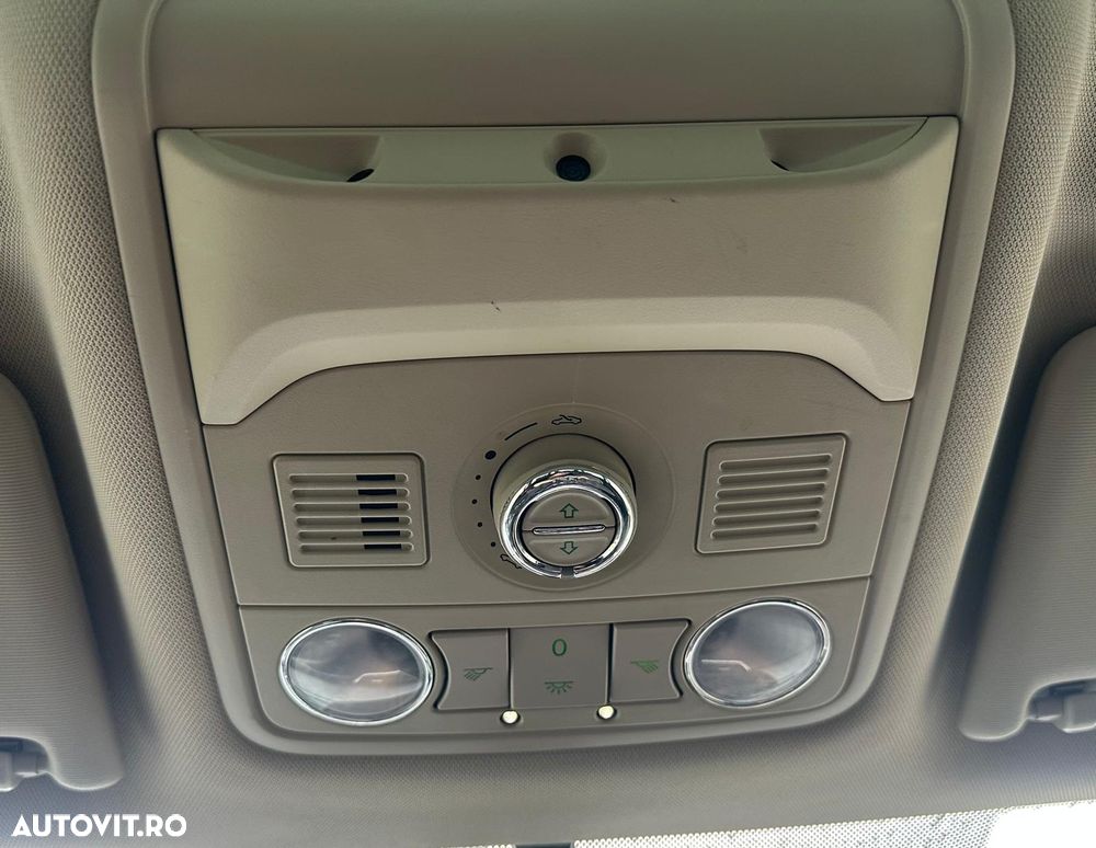 Skoda Octavia 2.0 TDI DSG Style - 20