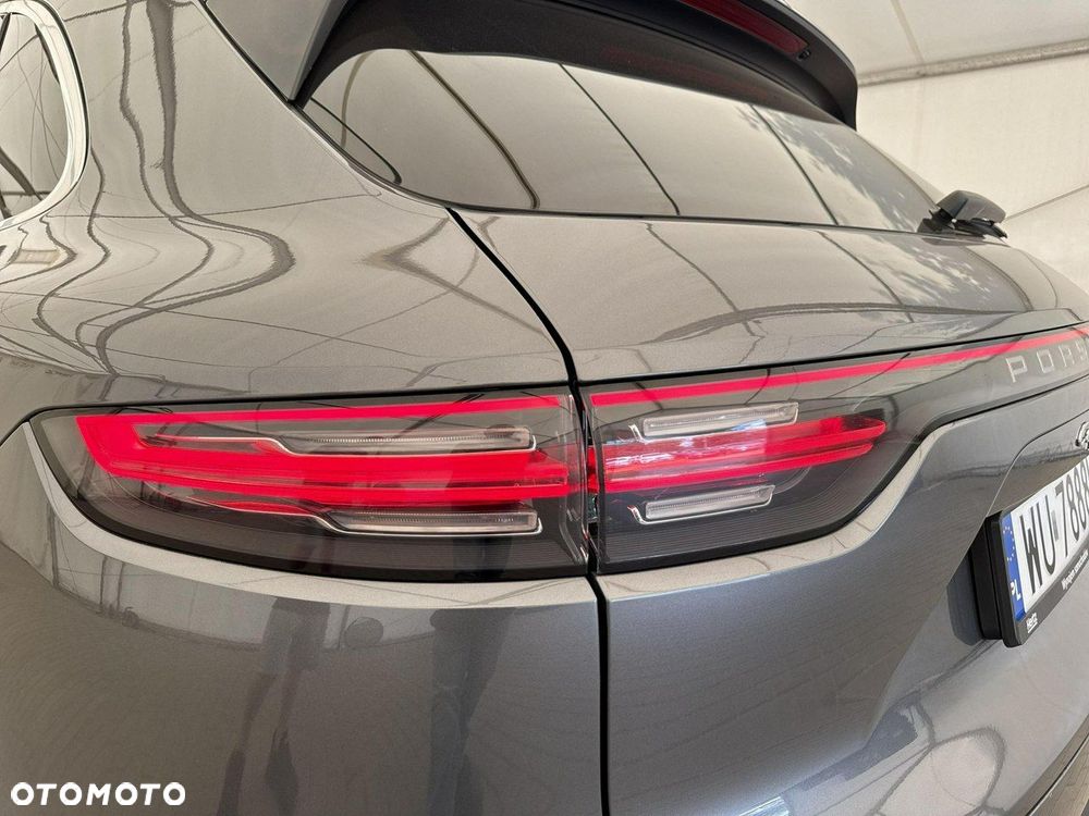 Porsche Cayenne - 29