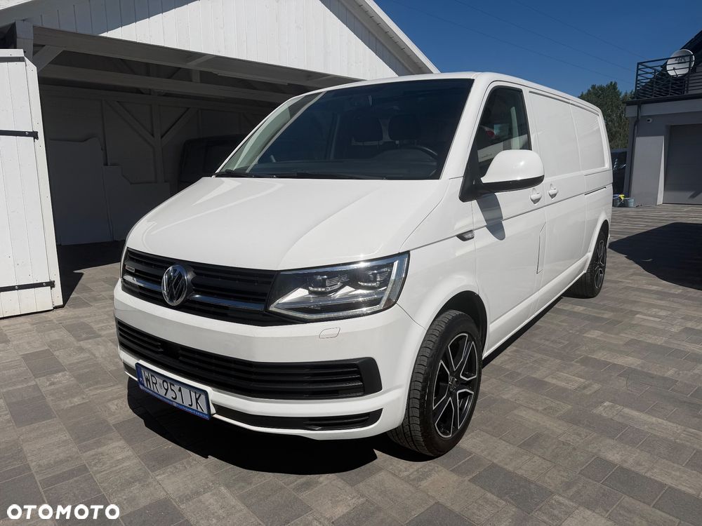 Volkswagen Transporter - 1