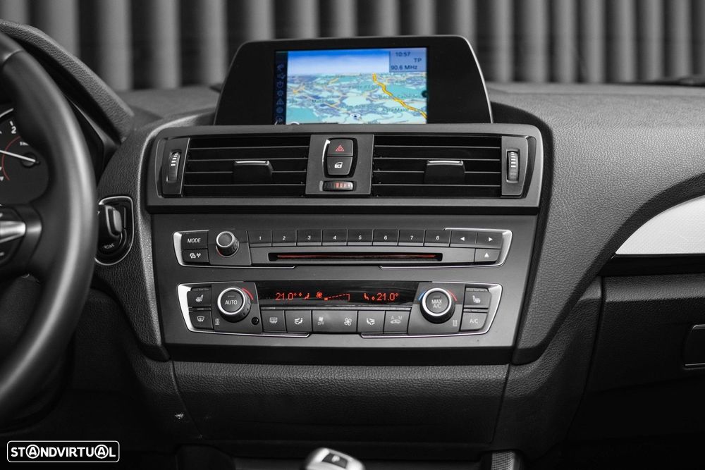 BMW 220 d Coupe Pack M Auto - 23