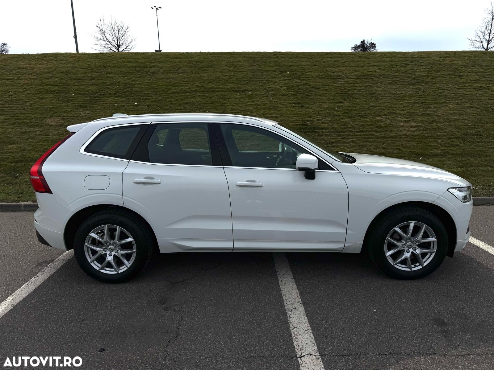 Volvo XC 60 D4 Geartronic Momentum - 29