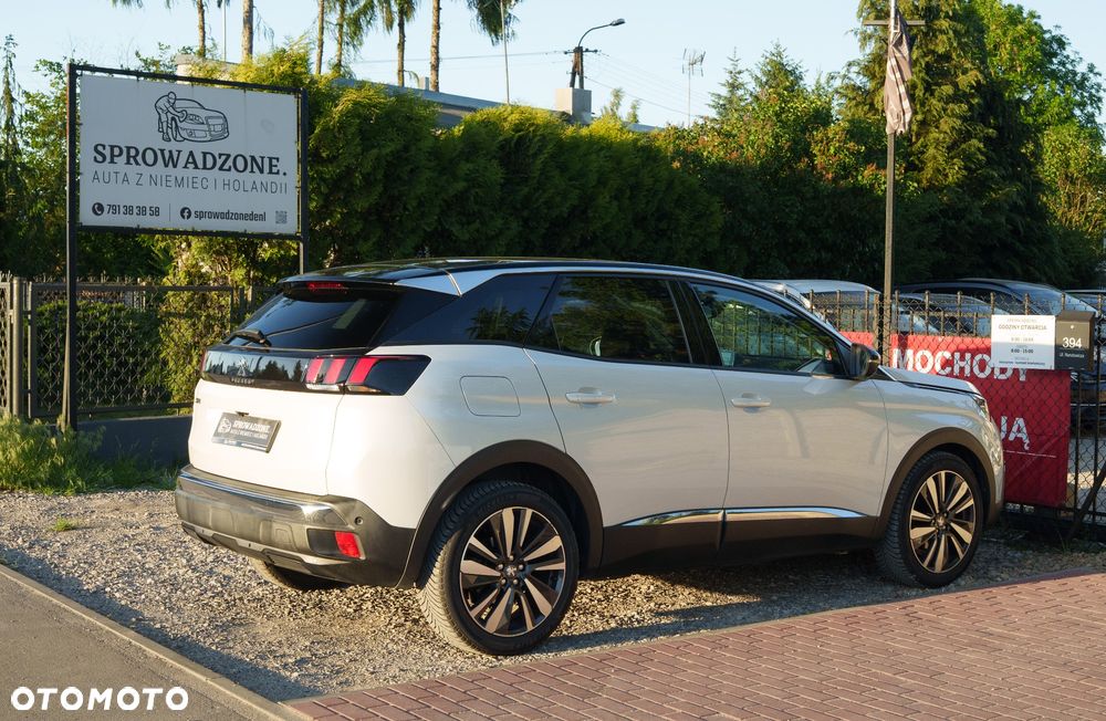 Peugeot 3008 1.2 PureTech GPF Allure S&S - 5