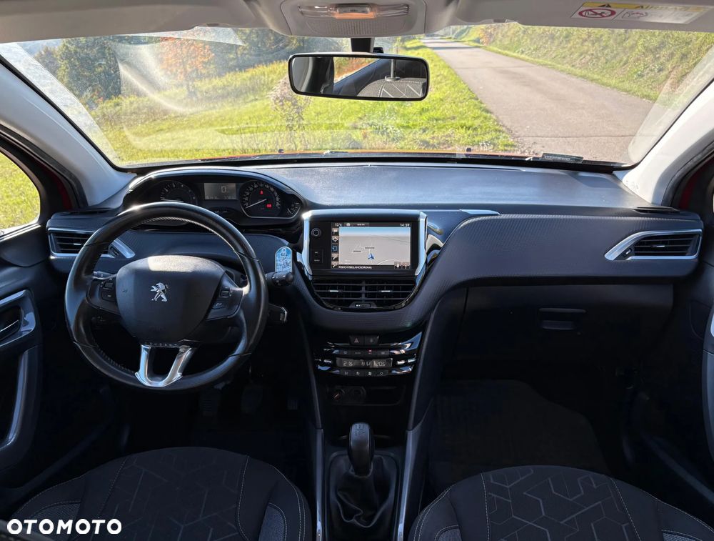 Peugeot 2008 1.2 Pure Tech Active S&S - 12