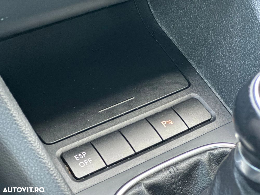 Volkswagen Golf 1.4 Style - 18