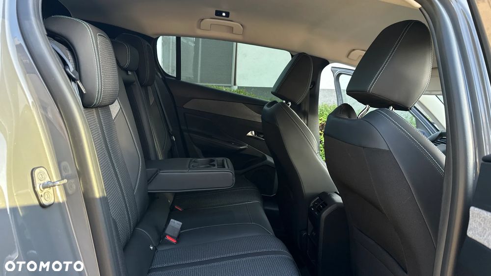 Peugeot 308 1.2 PureTech Allure Pack S&S EAT8 - 18