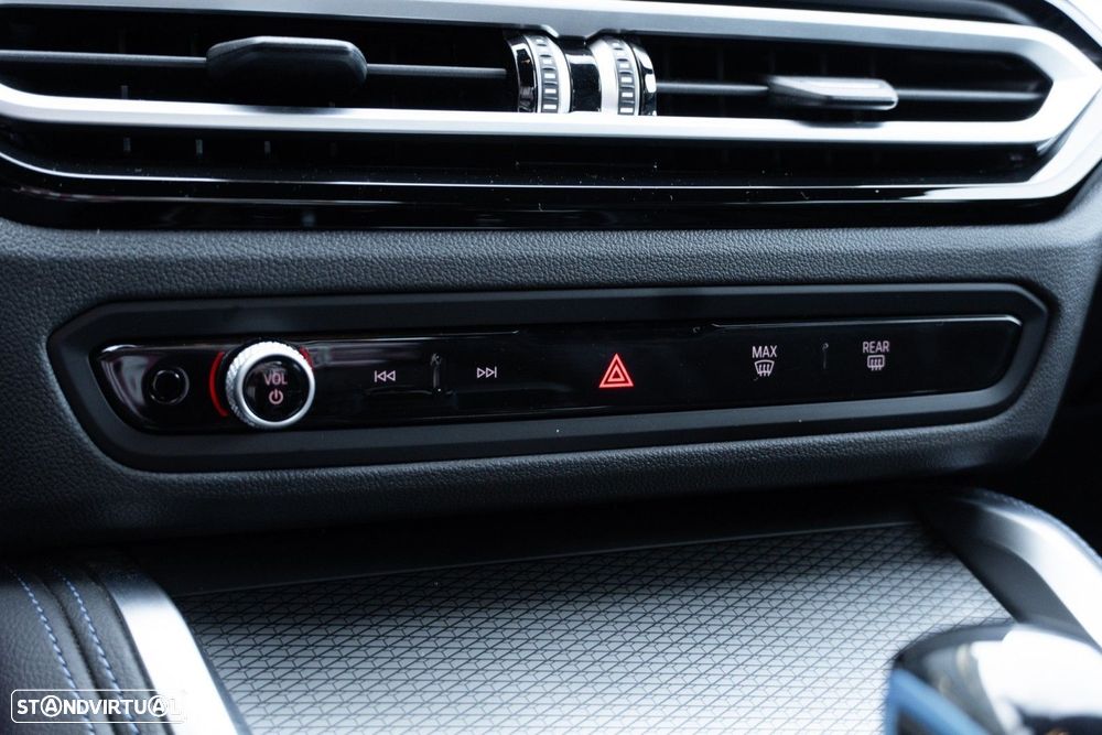 BMW i4 M50 - 35