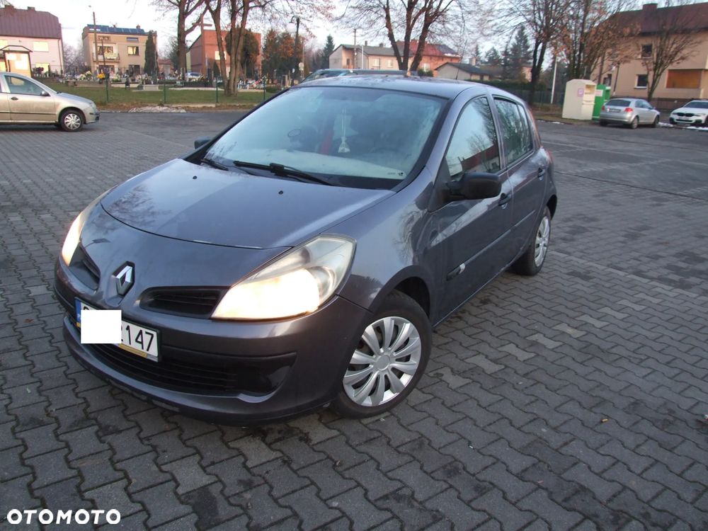 Renault Clio 1.5 dCi Expression - 3