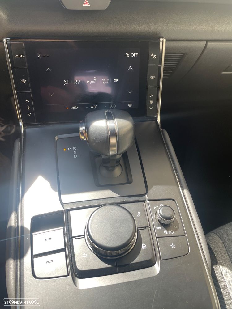 Mazda MX-30 e-SKYACTIV - 9