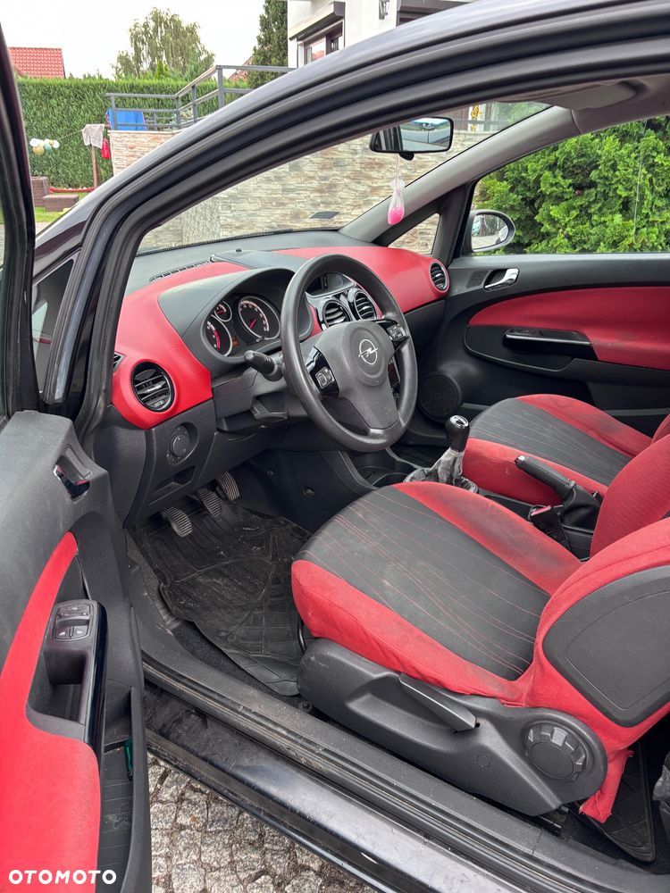 Opel Corsa 1.2 16V Sport - 12