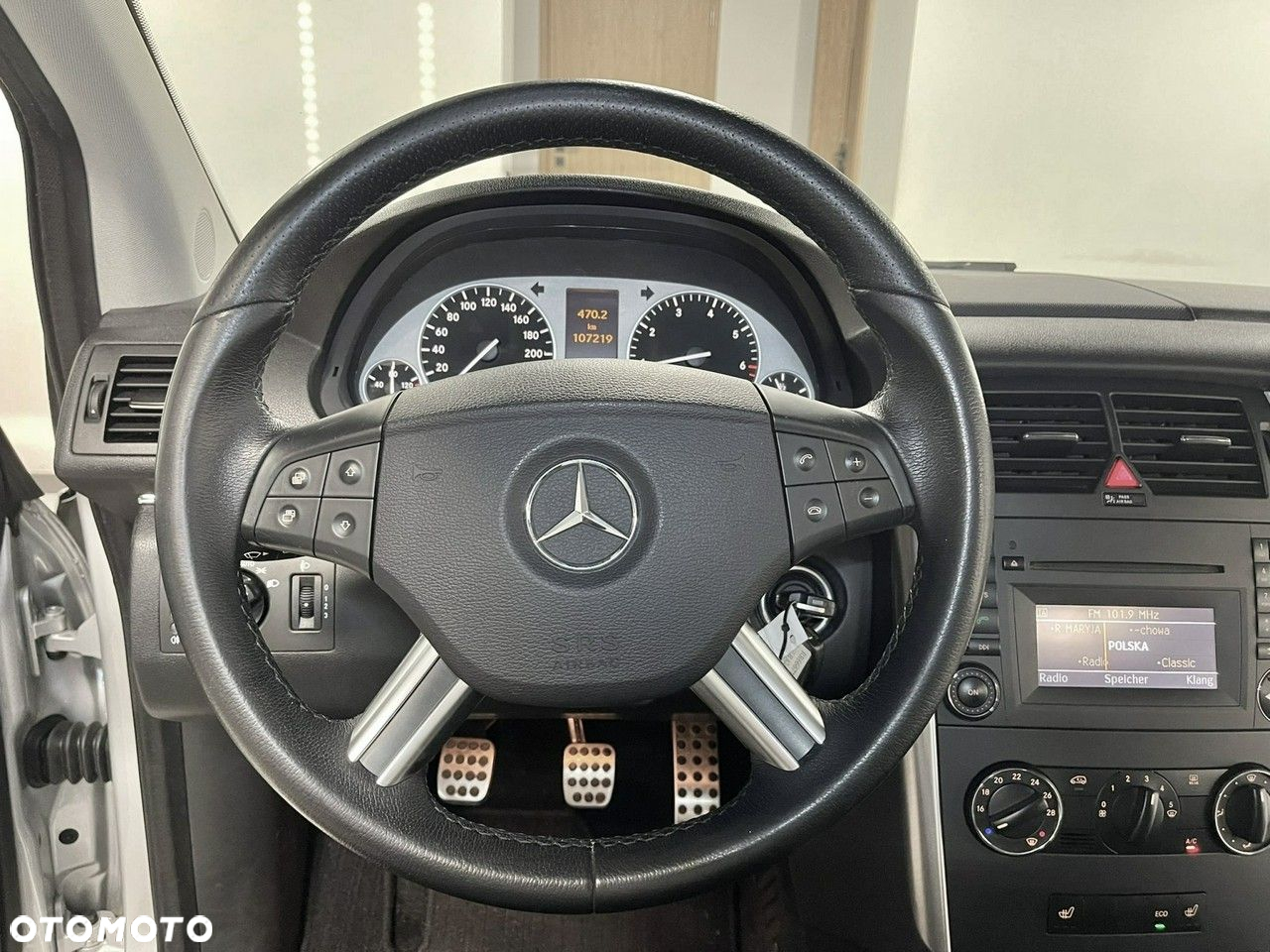 Mercedes-Benz Klasa B 180 BlueEffICIENCY - 16