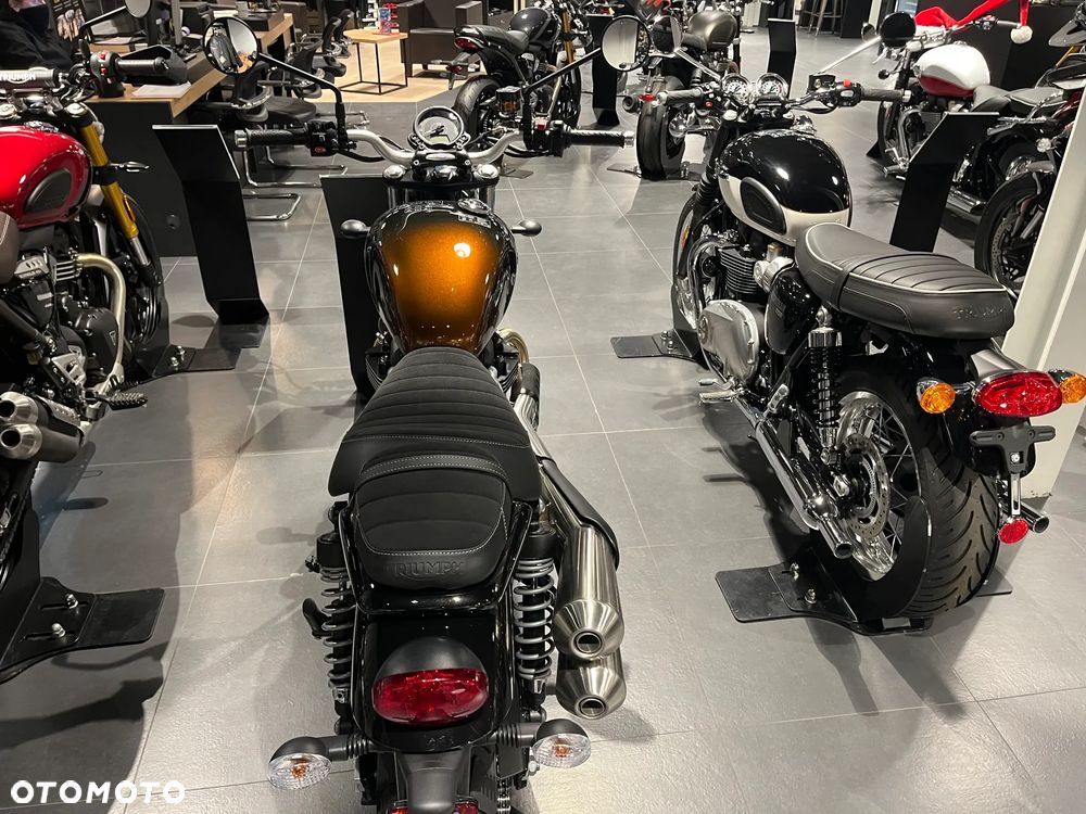 Triumph Street Scrambler - 8