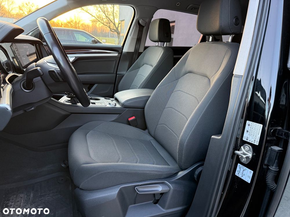 Volkswagen Touareg 3.0 V6 TDI SCR 4Mot - 17