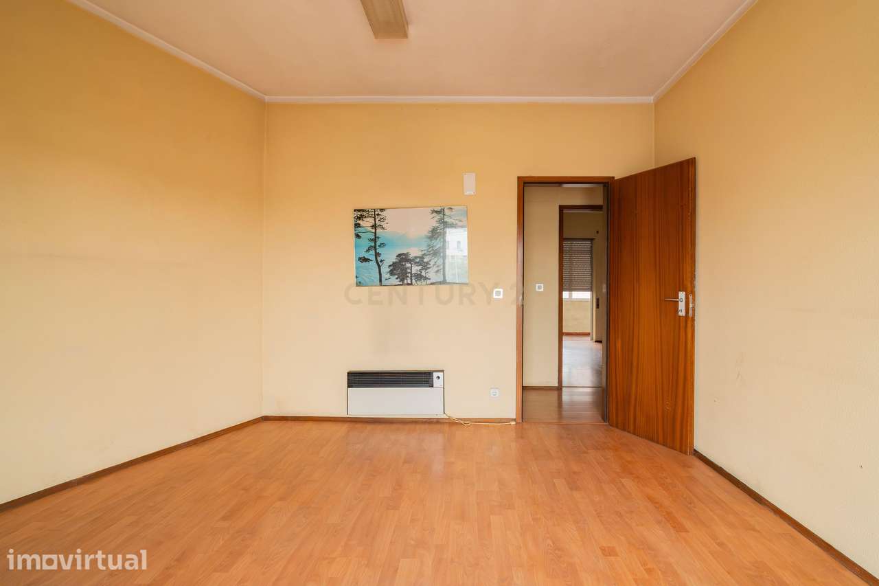 Apartamento T2 em Marinha Grande - Oportunidade Única! - Grande imagem: 3/22