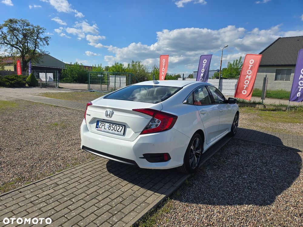 Honda Civic 1.5 T Elegance CVT - 6