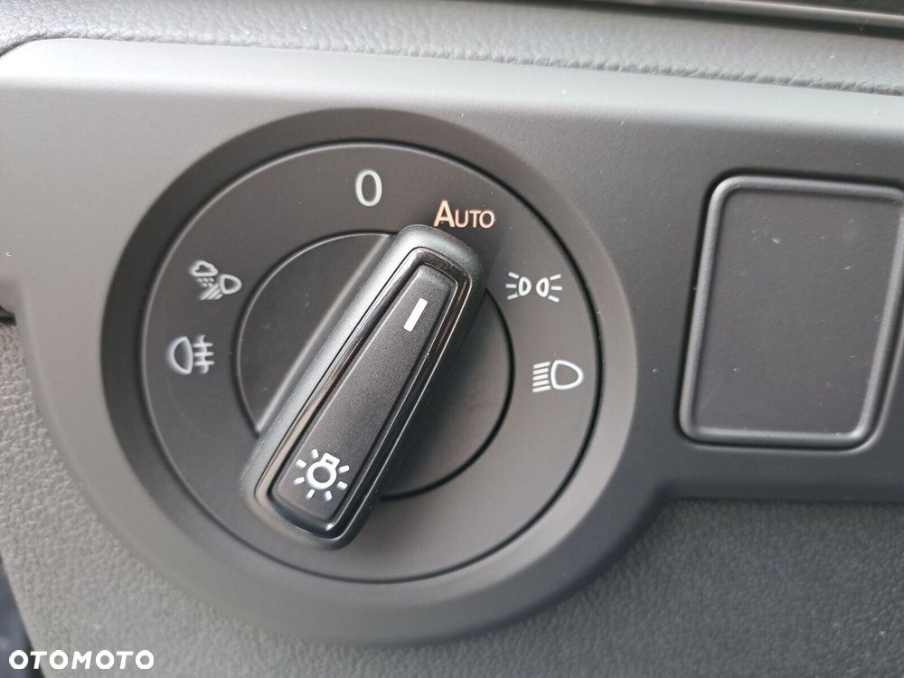 Volkswagen T-Cross - 30