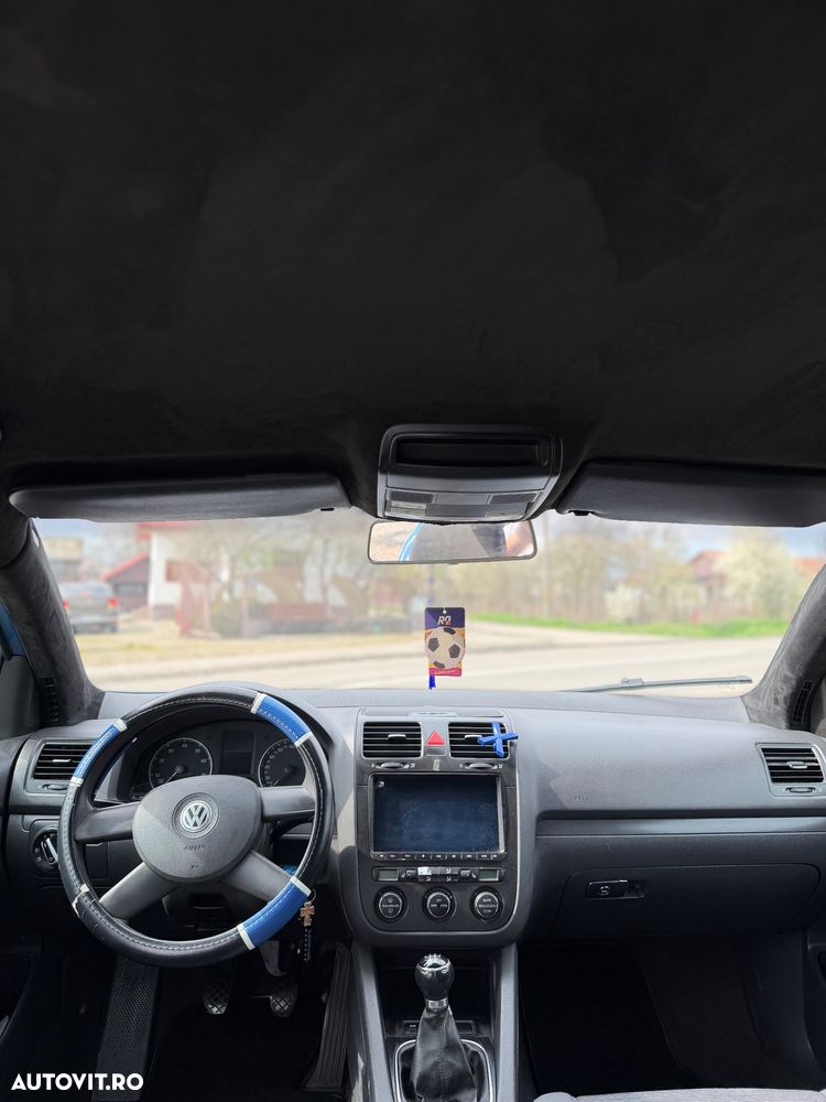 Volkswagen Golf 1.6 Comfortline - 8