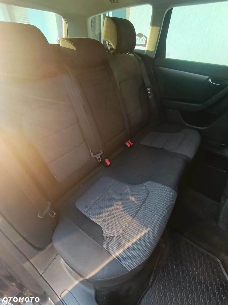 Volkswagen Passat 2.0 TDI DPF Comfortline - 7