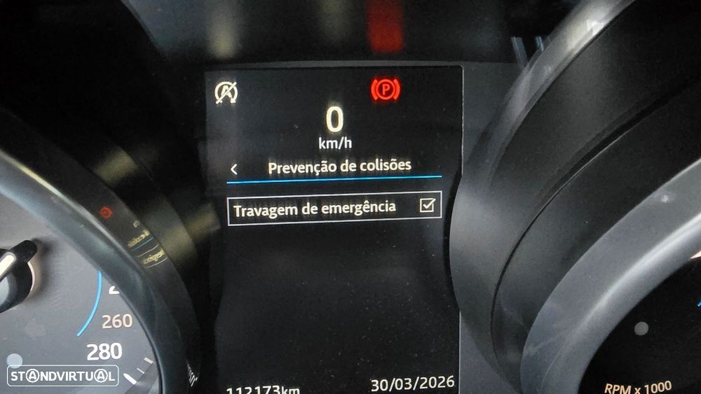 Jaguar XE 2.0 D R-Sport - 22