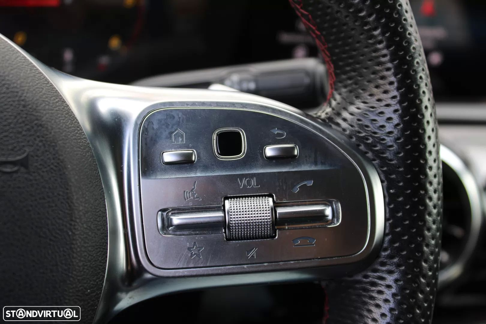 Mercedes-Benz A 180 d AMG Line Aut. - 24