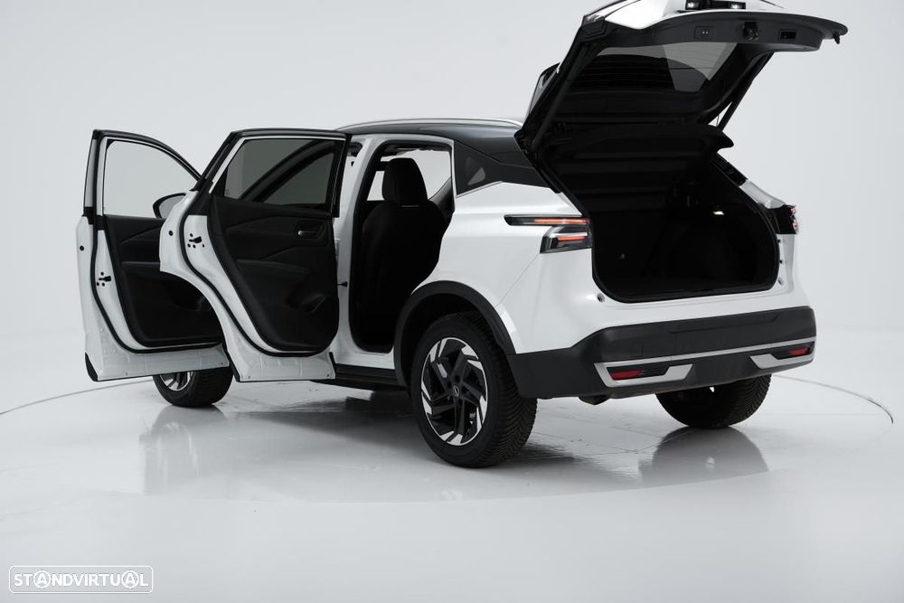 Nissan Qashqai 1.3 DIG-T N-Connecta Xtronic - 5