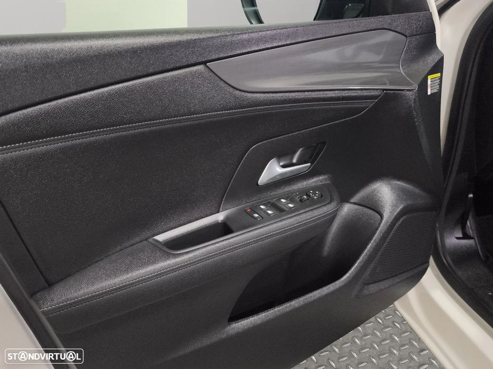 Opel Mokka 1.2 Hybrid GS eDCT - 23