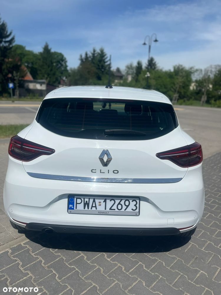 Renault Clio - 6