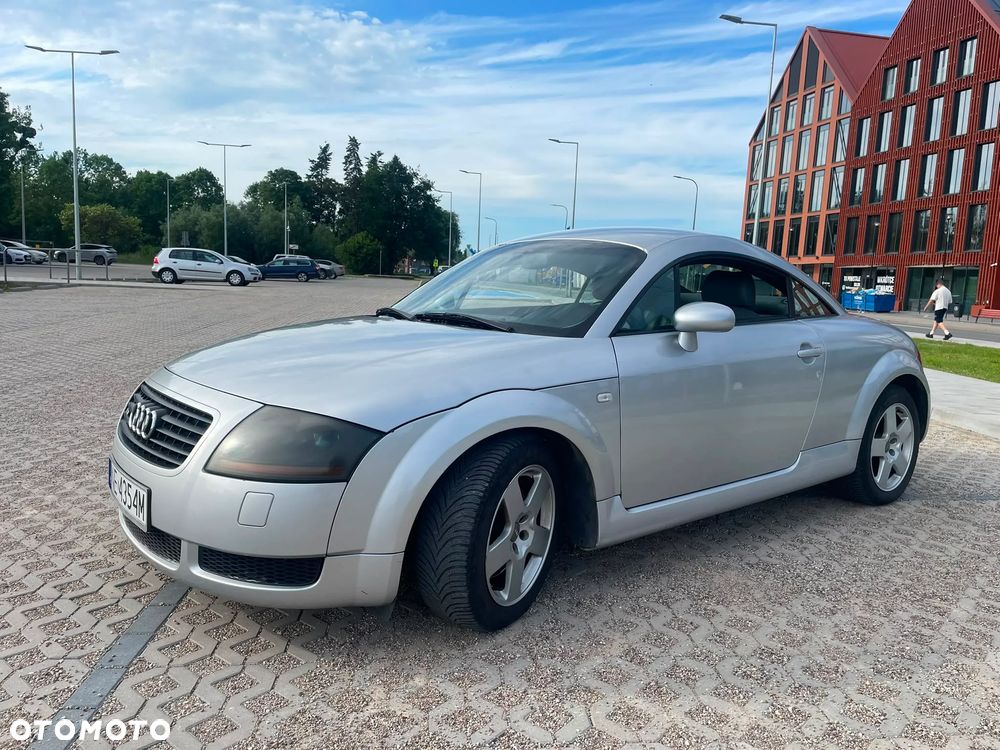 Audi TT Coupé 1.8T Quattro - 6