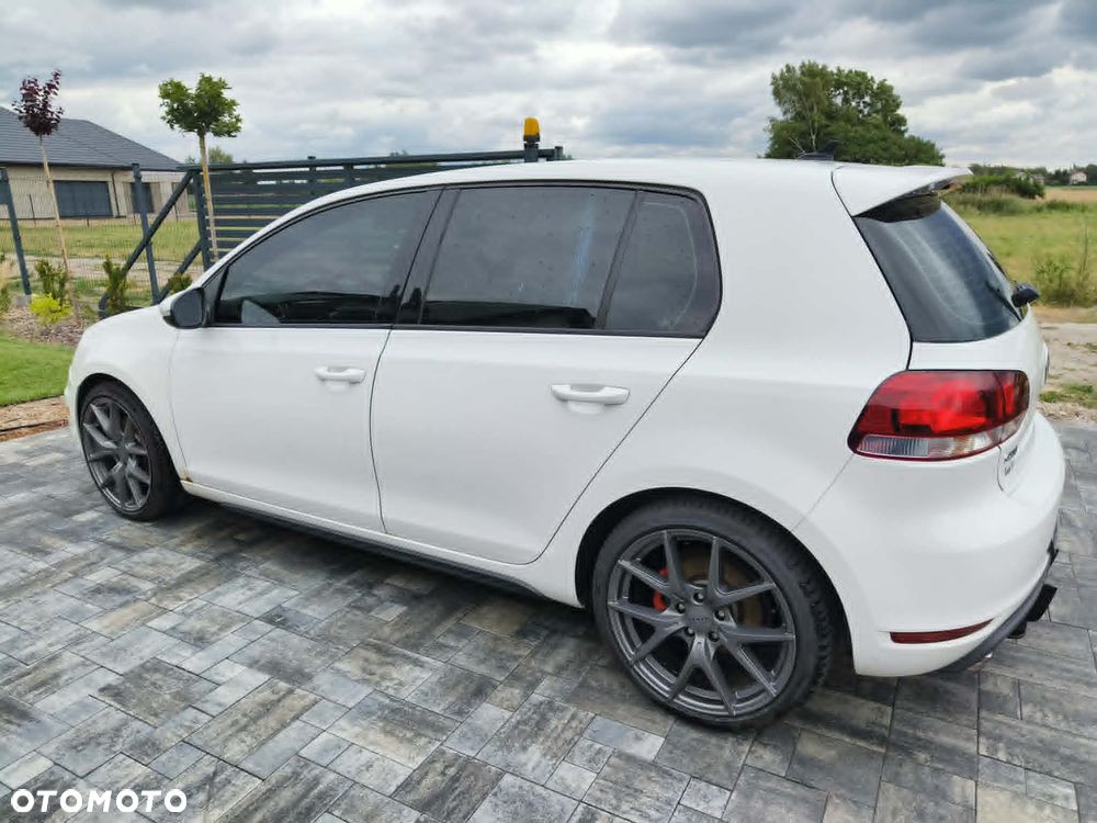 Volkswagen Golf 2.0 TSI GTI DSG - 5