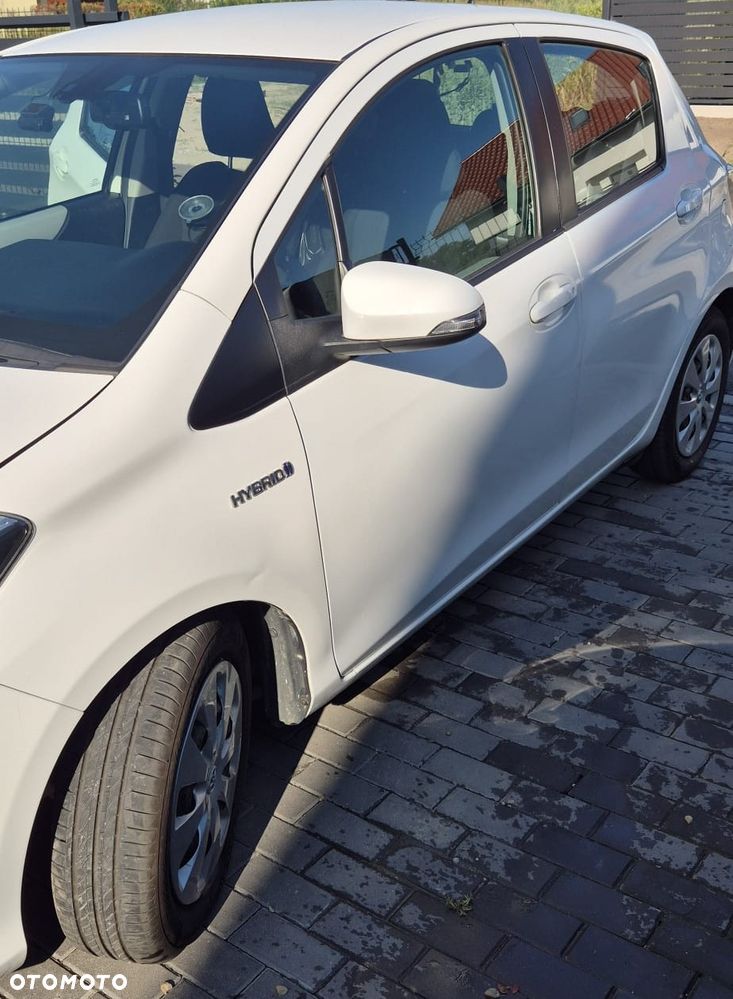 Toyota Yaris - 5