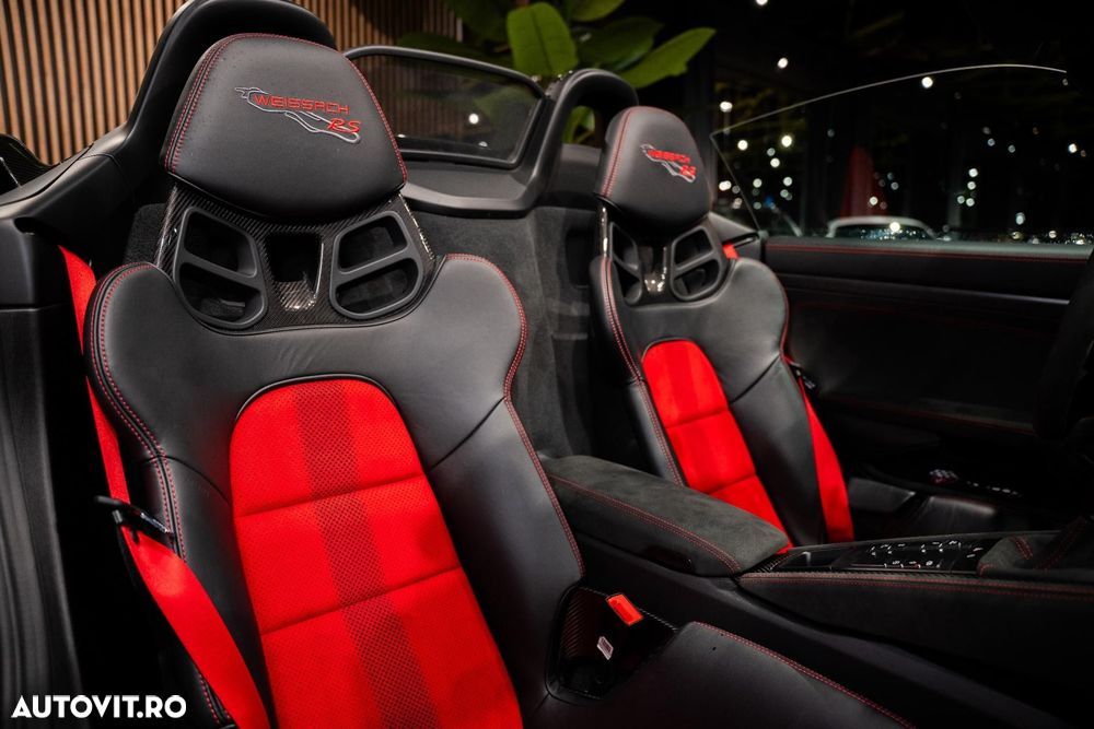 Porsche Boxster 718 Spyder RS - 32