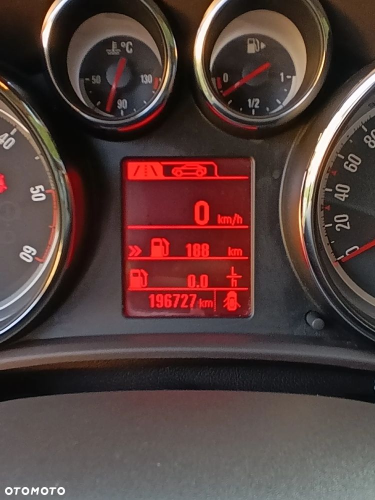 Opel Astra 1.7 CDTI Executive - 10