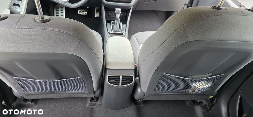 Hyundai IONIQ Hybrid Premium - 10