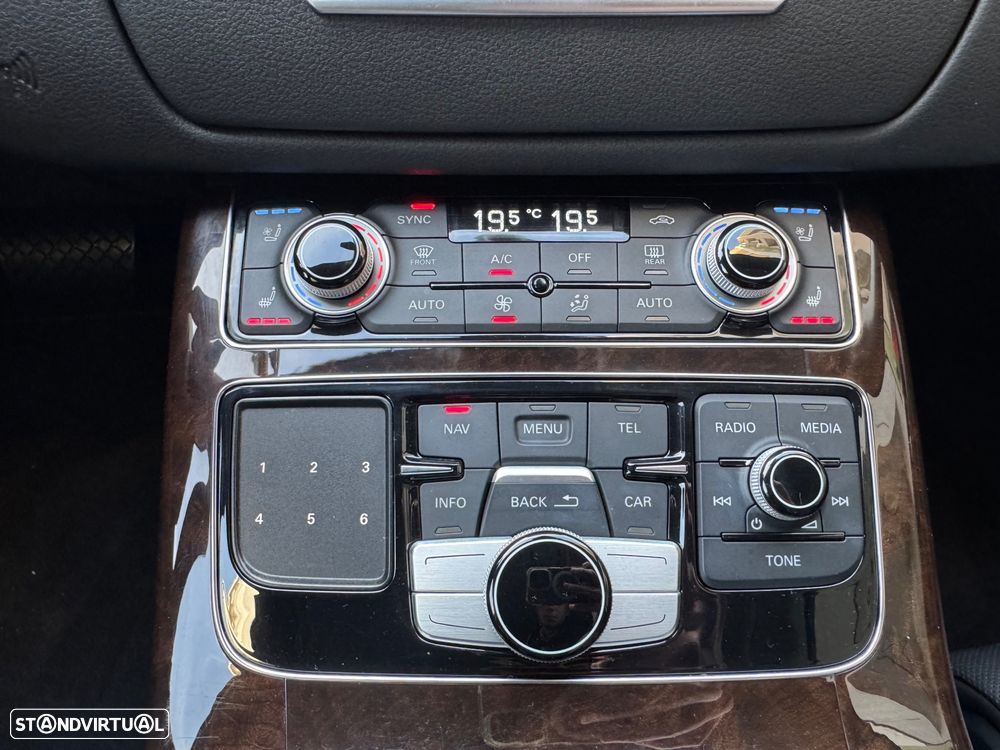 Audi A8 4.2 TDi V8 quattro - 7