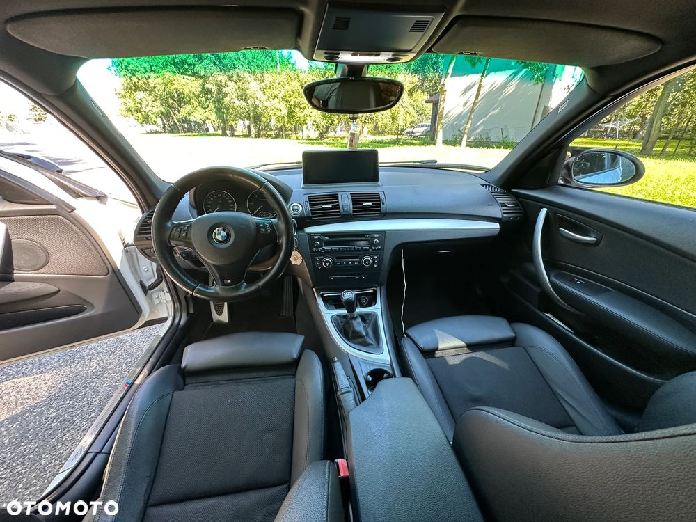 BMW Seria 1 - 12