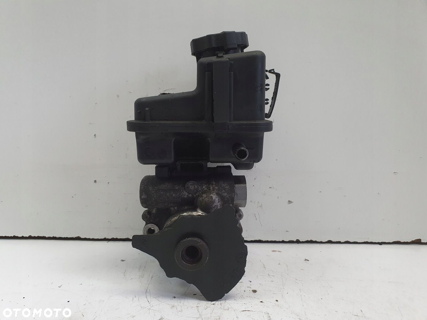 Mercedes Sprinter 906 2.2 CDI POMPA WSPOMAGANIA A0064667801 - 1