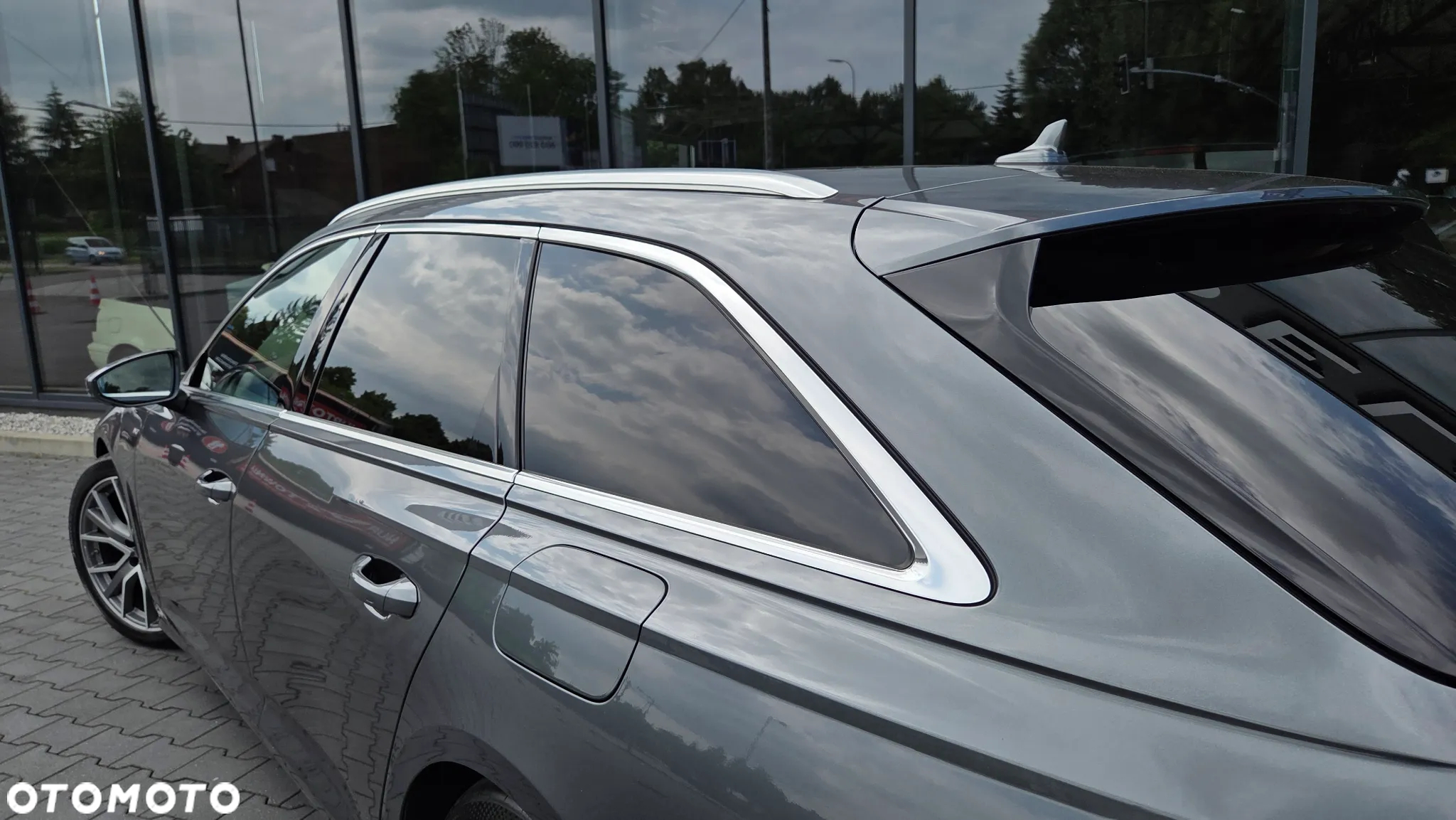 Audi A6 Avant 55 TFSI e quattro S tronic sport - 35