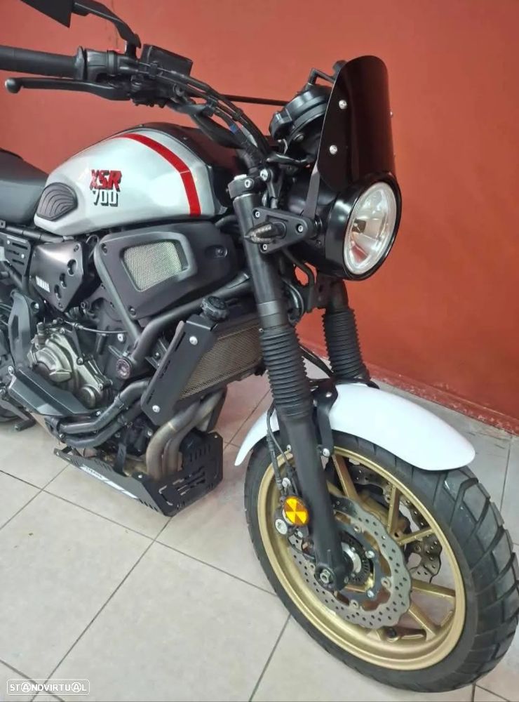 Yamaha XSR - 13