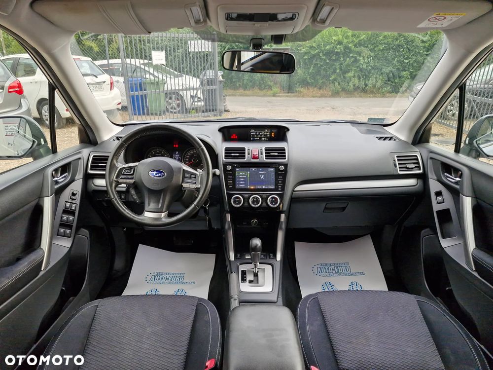 Subaru Forester 2.0i Exclusive Lineartronic - 23