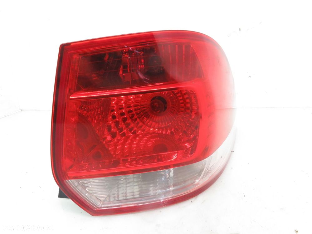 LAMPA PRAWA TYLNA VW GOLF V KOMBI 1K9945258 - 7