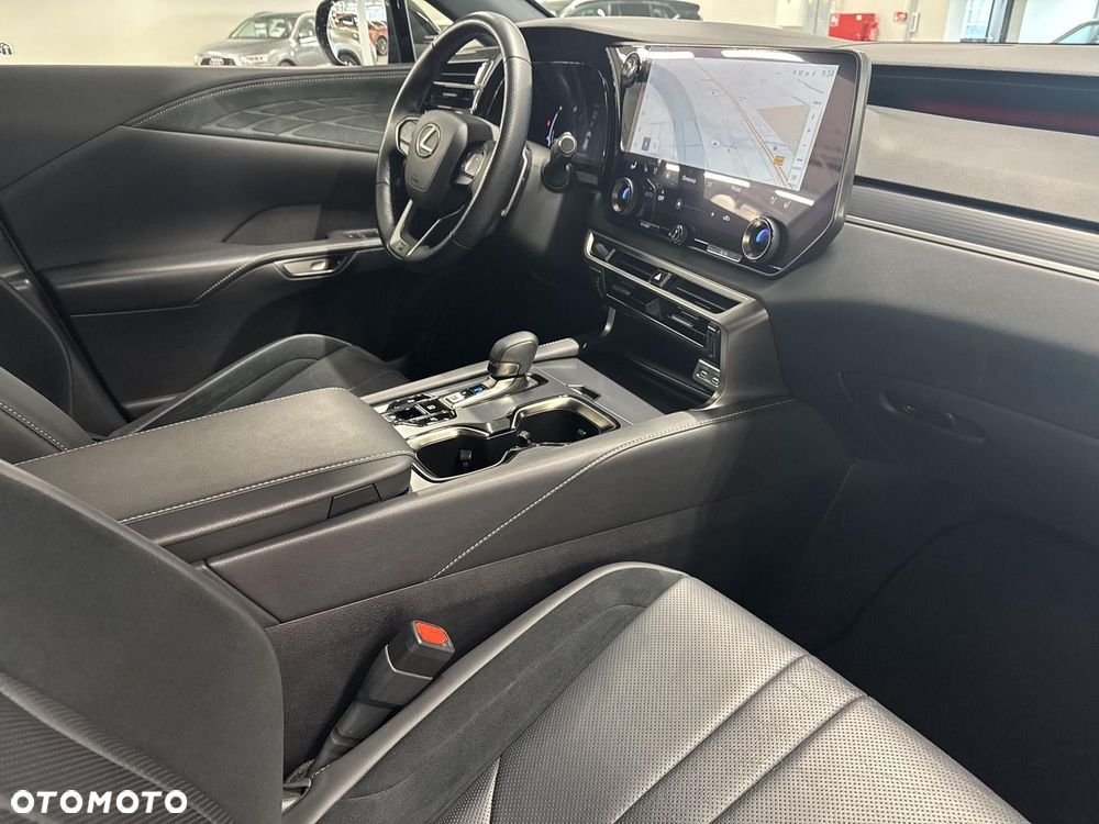 Lexus RX - 10
