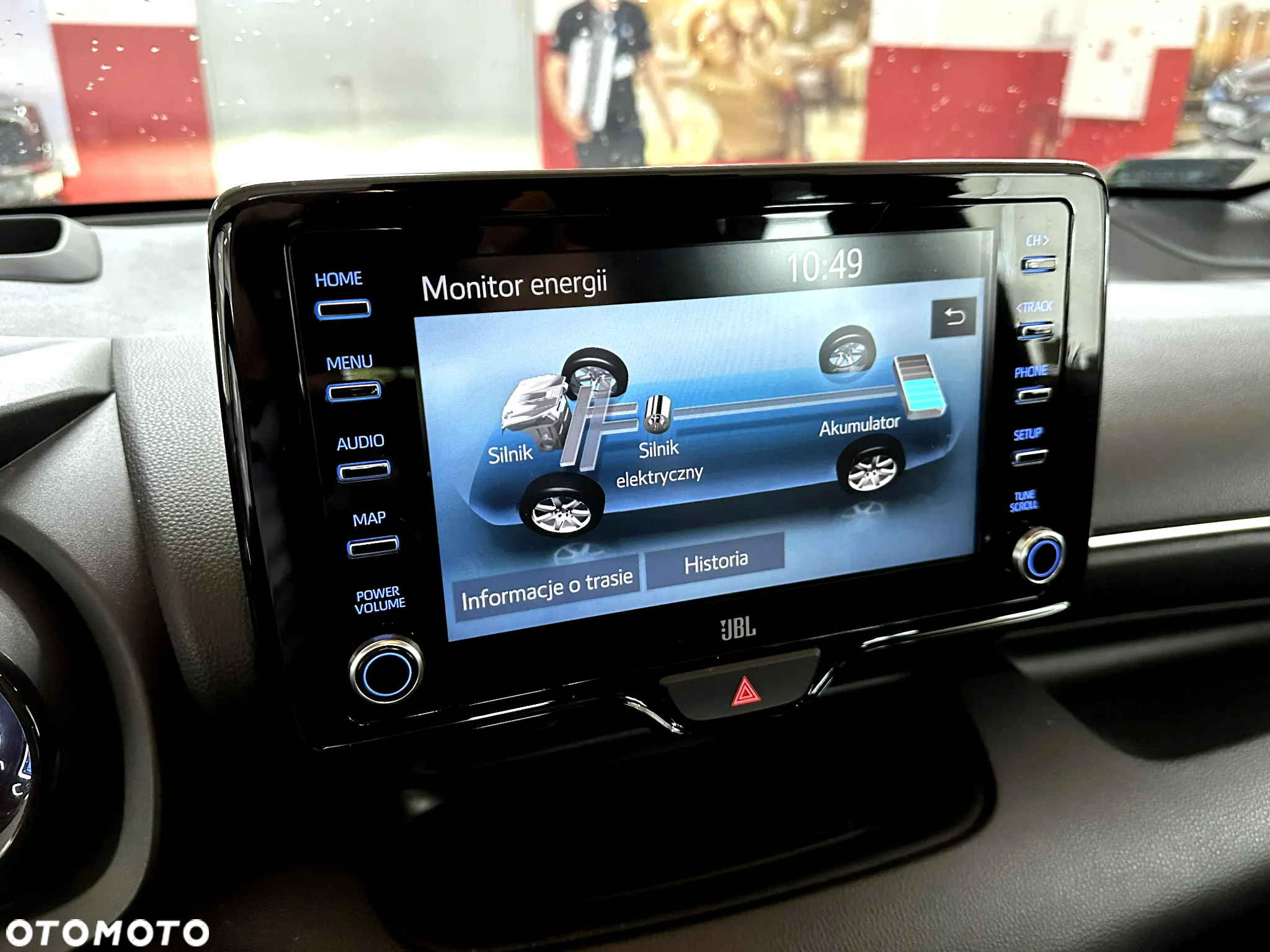 Toyota Yaris Hybrid 1.5 Selection Elegant - 16
