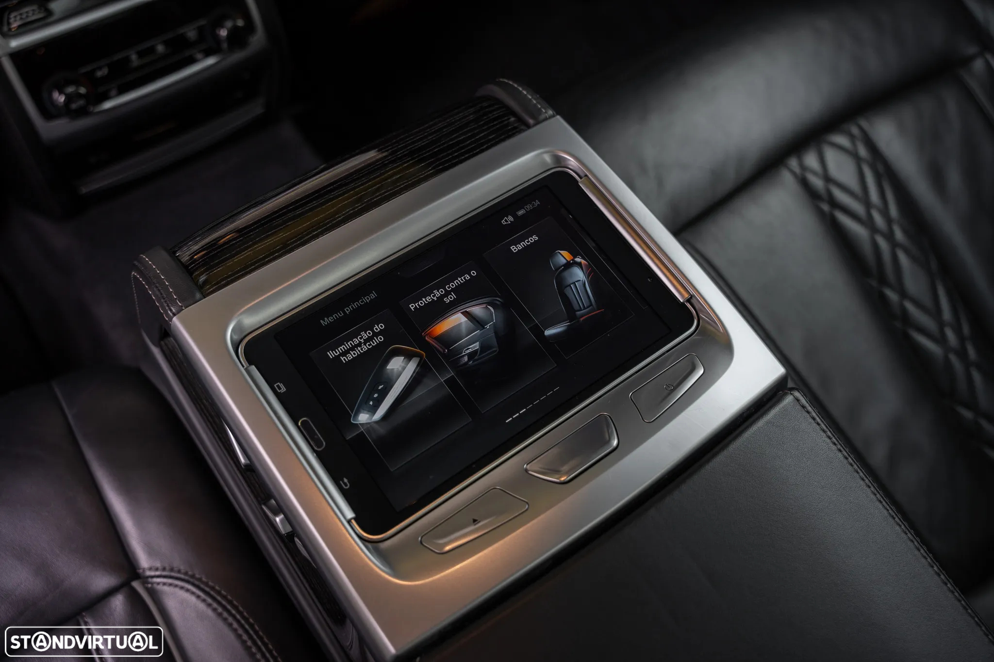 BMW 740 d xDrive Pack M - 29
