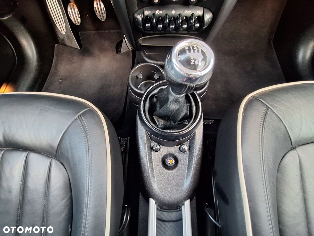 MINI Countryman Cooper SD All4 - 25