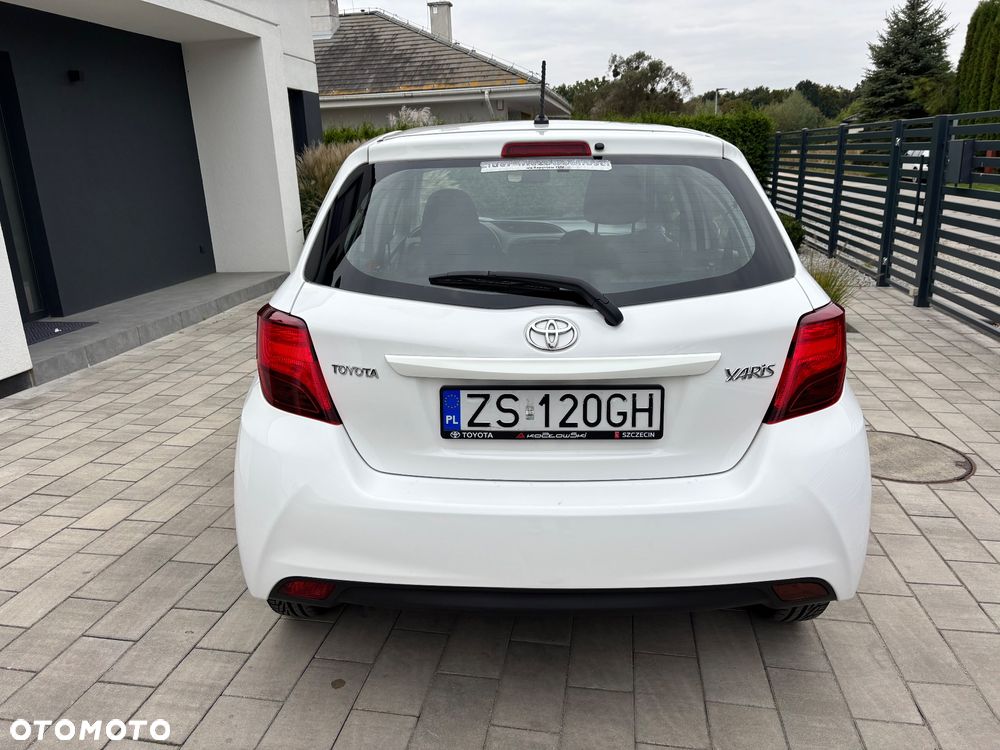 Toyota Yaris 1.33 Active - 8