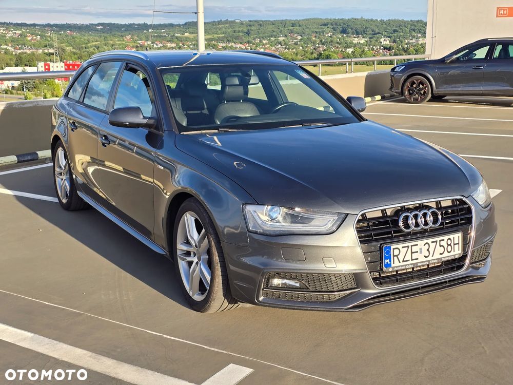 Audi A4 Avant 2.0 TDI DPF S line Sportpaket - 7