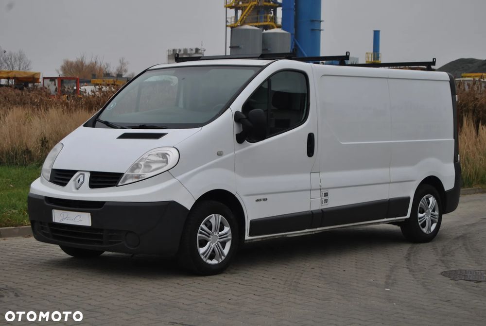 Renault Trafic - 1